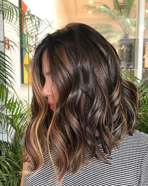 corte long bob vs shaggy para cabelo ondulado