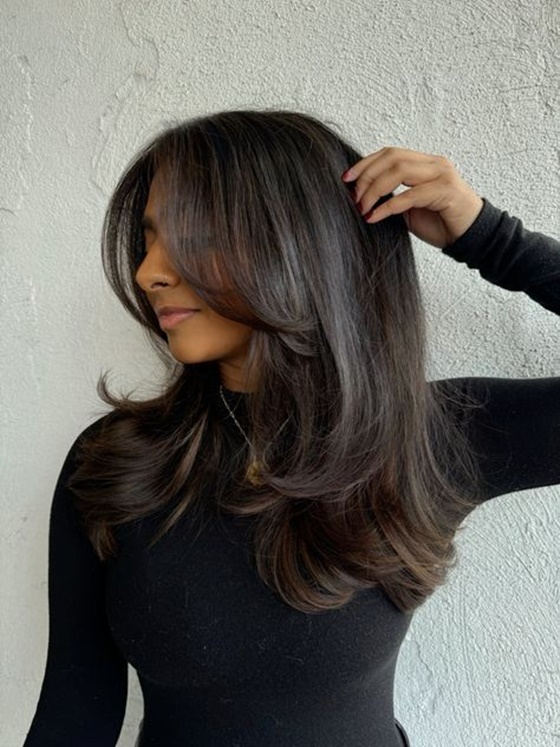 corte em camadas cabelo liso médio 2026