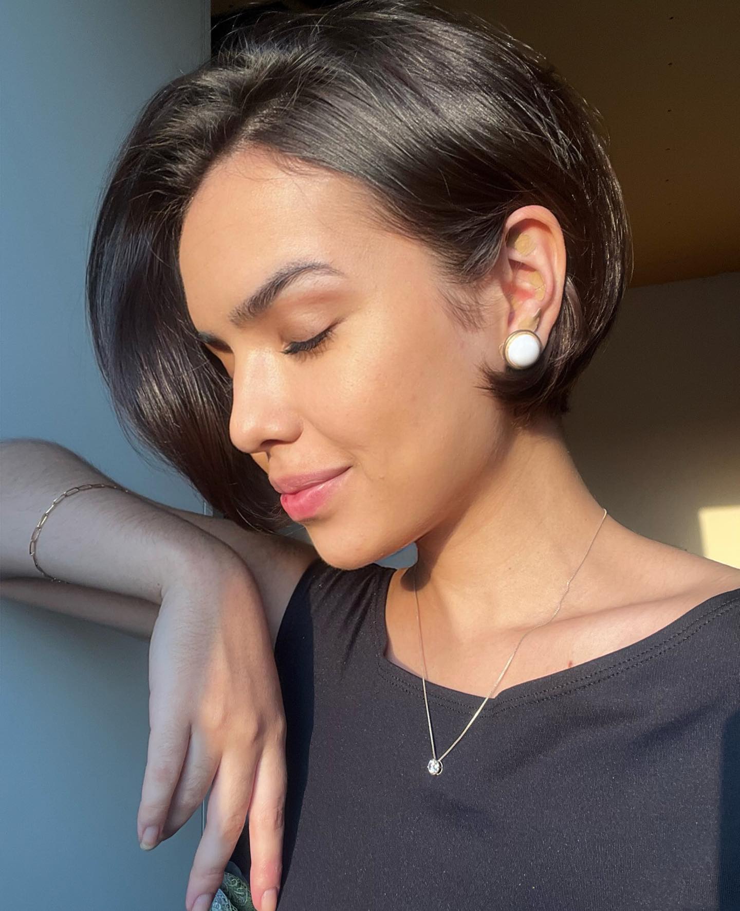 corte em camadas curto liso