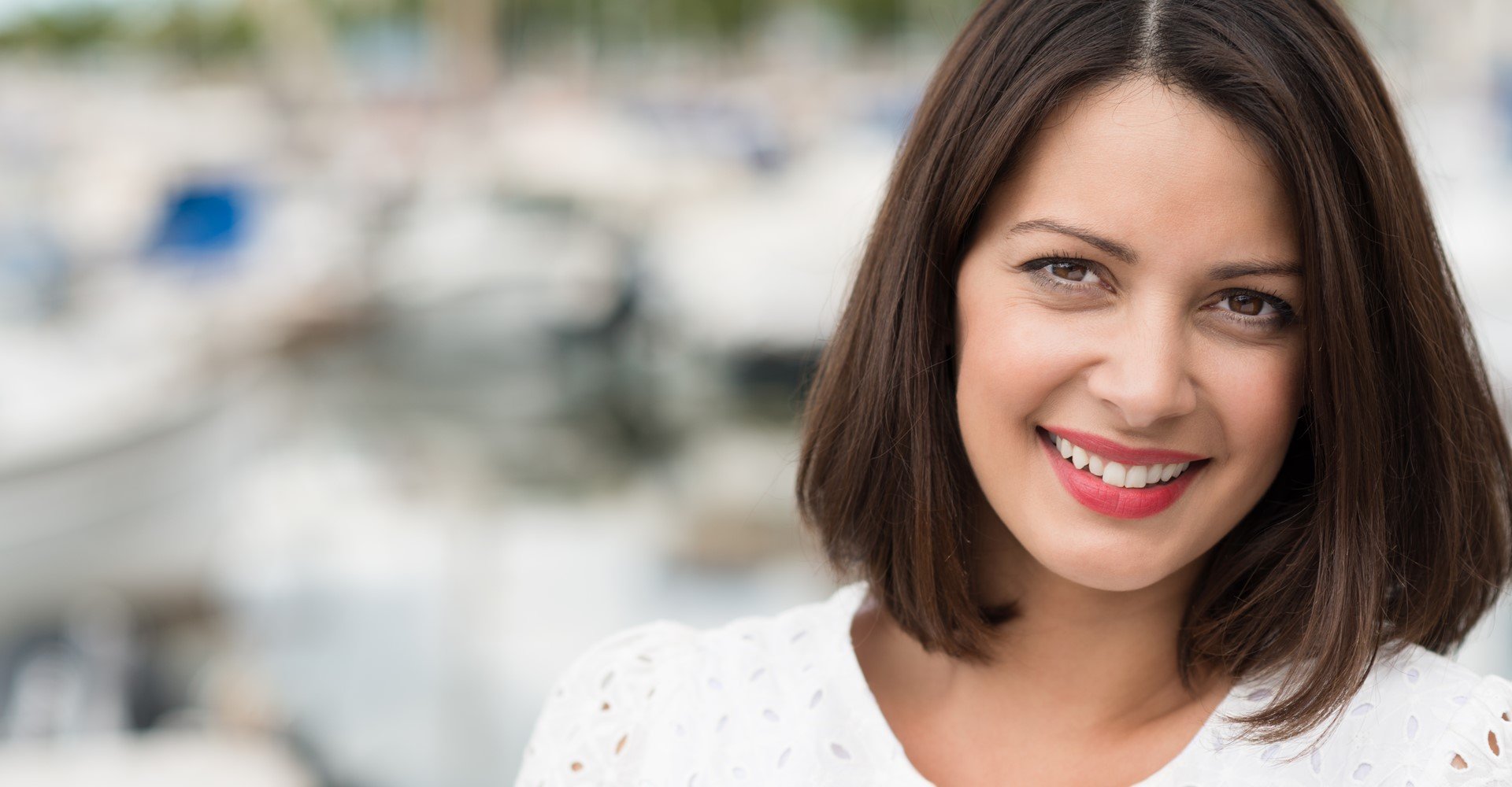 corte em camadas para cabelo fino na altura do ombro
