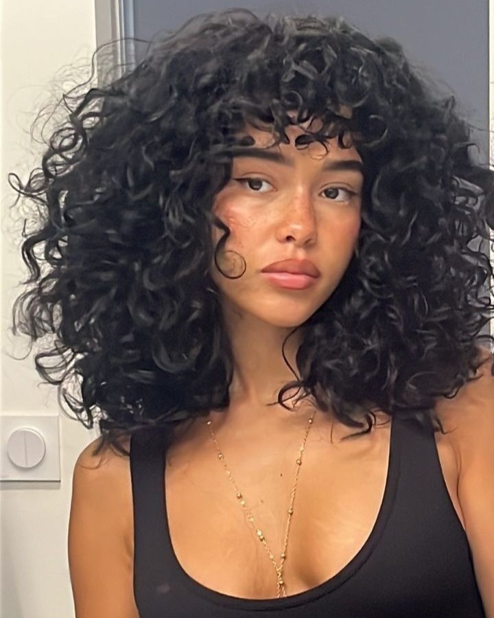 melhor corte para cabelo volumoso