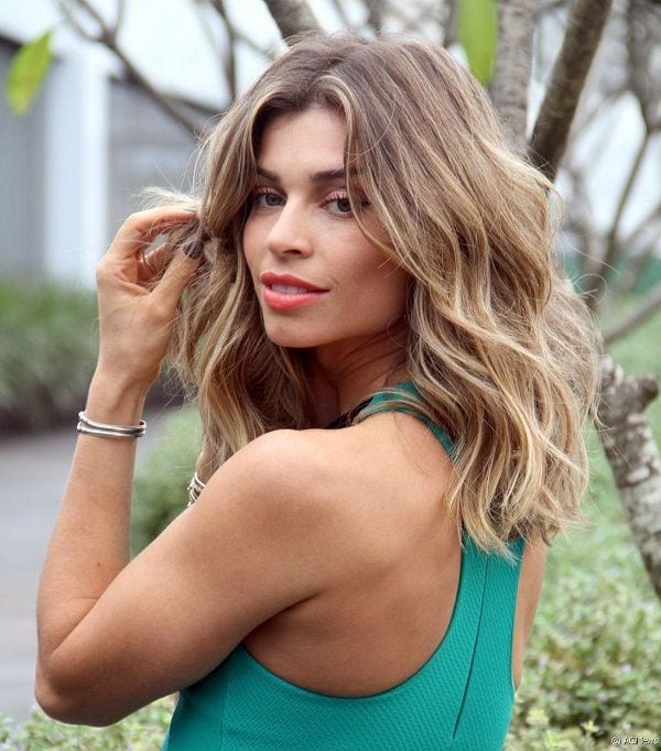 corte curto cabelo volumoso
