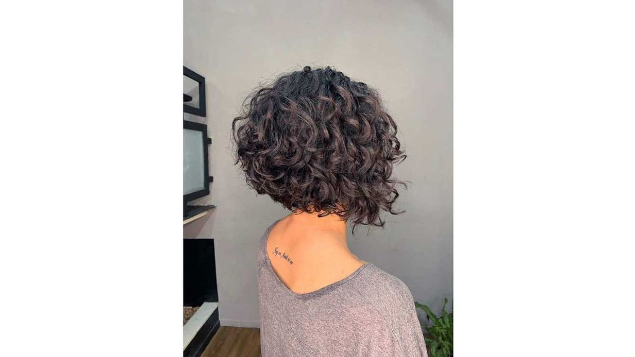 cortes cabelo ondulado curto feminino