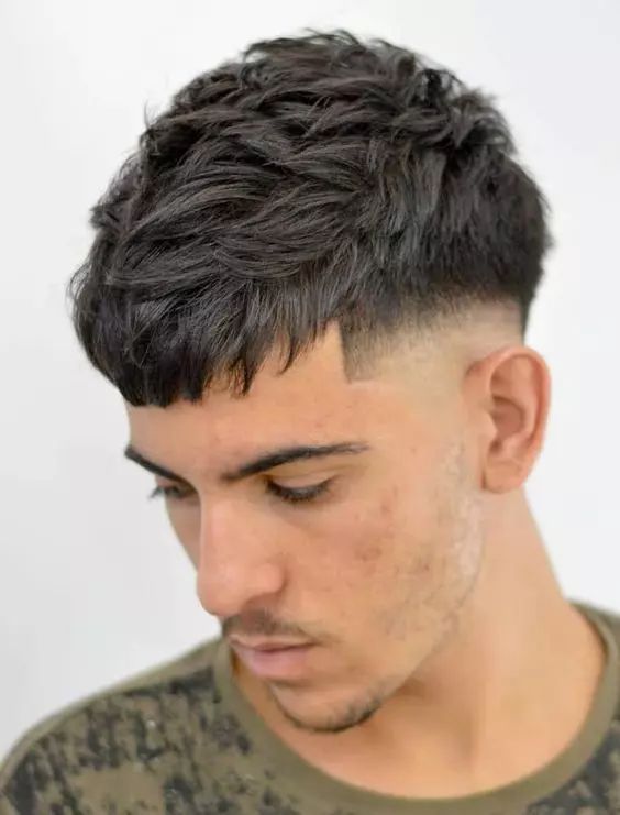 como cortar cabelo ondulado em casa