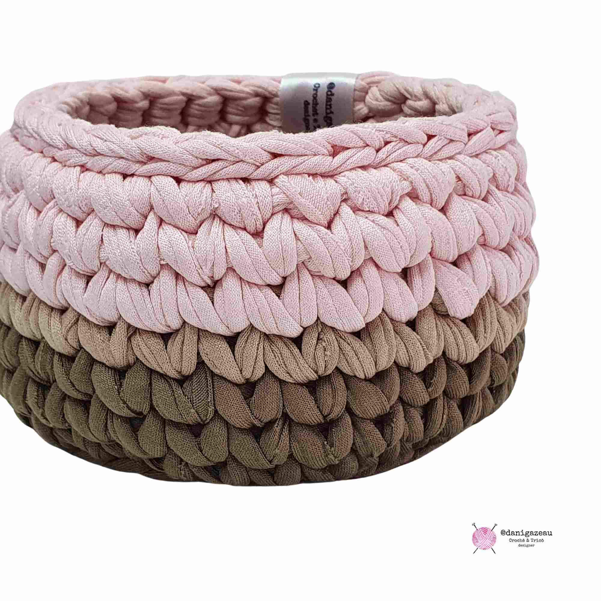 Dominando os Pontos Essenciais do Crochê com Fio de Malha