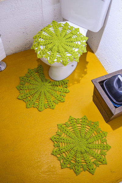 5 ideias de títulos:
1. Guia Completo: Como Fazer um Círculo de Crochê Perfeito
2. Tapetes Redondos de Crochê: Do Básico às Técnicas Avançadas
3. Decoração de Mesa com Crochê: Crie Sousplats Incríveis
4. Amigurumis e Centros de Mesa: Versatilidade do Crochê Redondo
5. Materiais Essenciais para Crochê Redondo: Escolha Certa para o Sucesso