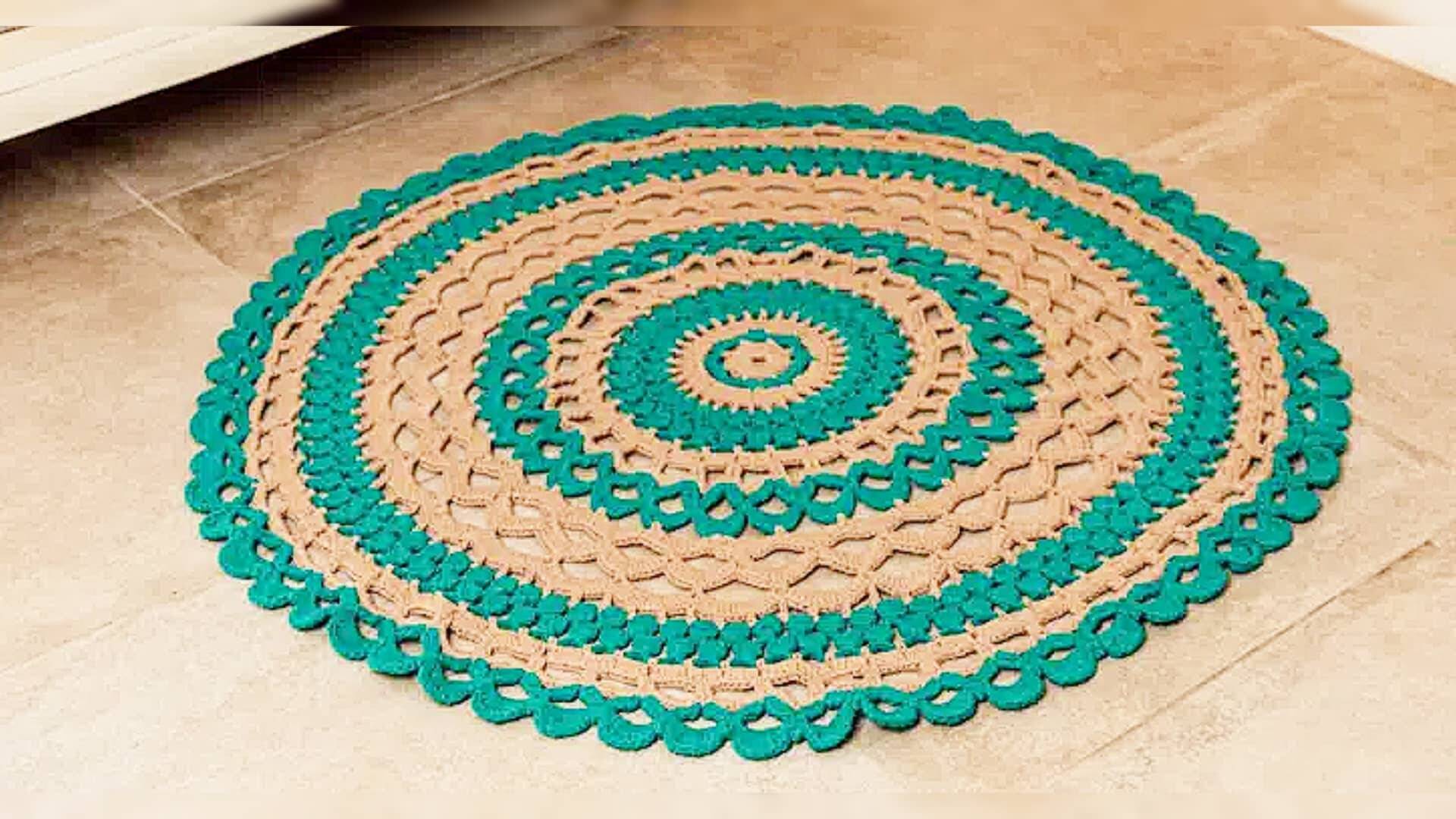 5 ideias de títulos:
1. Guia Completo: Como Fazer um Círculo de Crochê Perfeito
2. Tapetes Redondos de Crochê: Do Básico às Técnicas Avançadas
3. Decoração de Mesa com Crochê: Crie Sousplats Incríveis
4. Amigurumis e Centros de Mesa: Versatilidade do Crochê Redondo
5. Materiais Essenciais para Crochê Redondo: Escolha Certa para o Sucesso