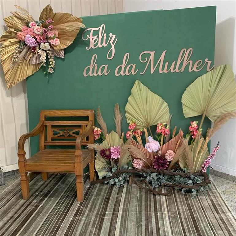 ideias decoração culto mulheres simples e bonitas