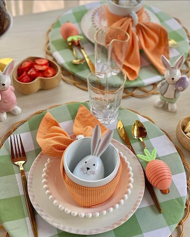 mesa posta páscoa simples vs elaborada