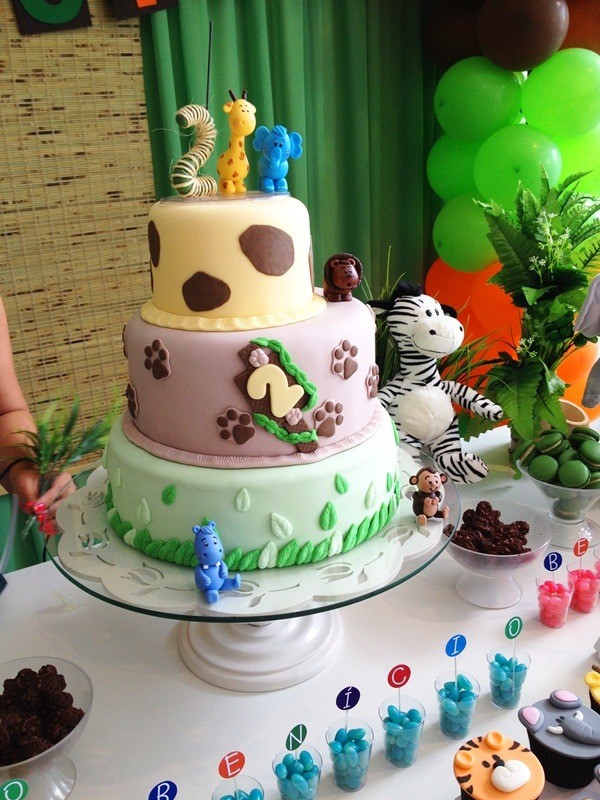 decoração aniversário 2 anos menino personalizado