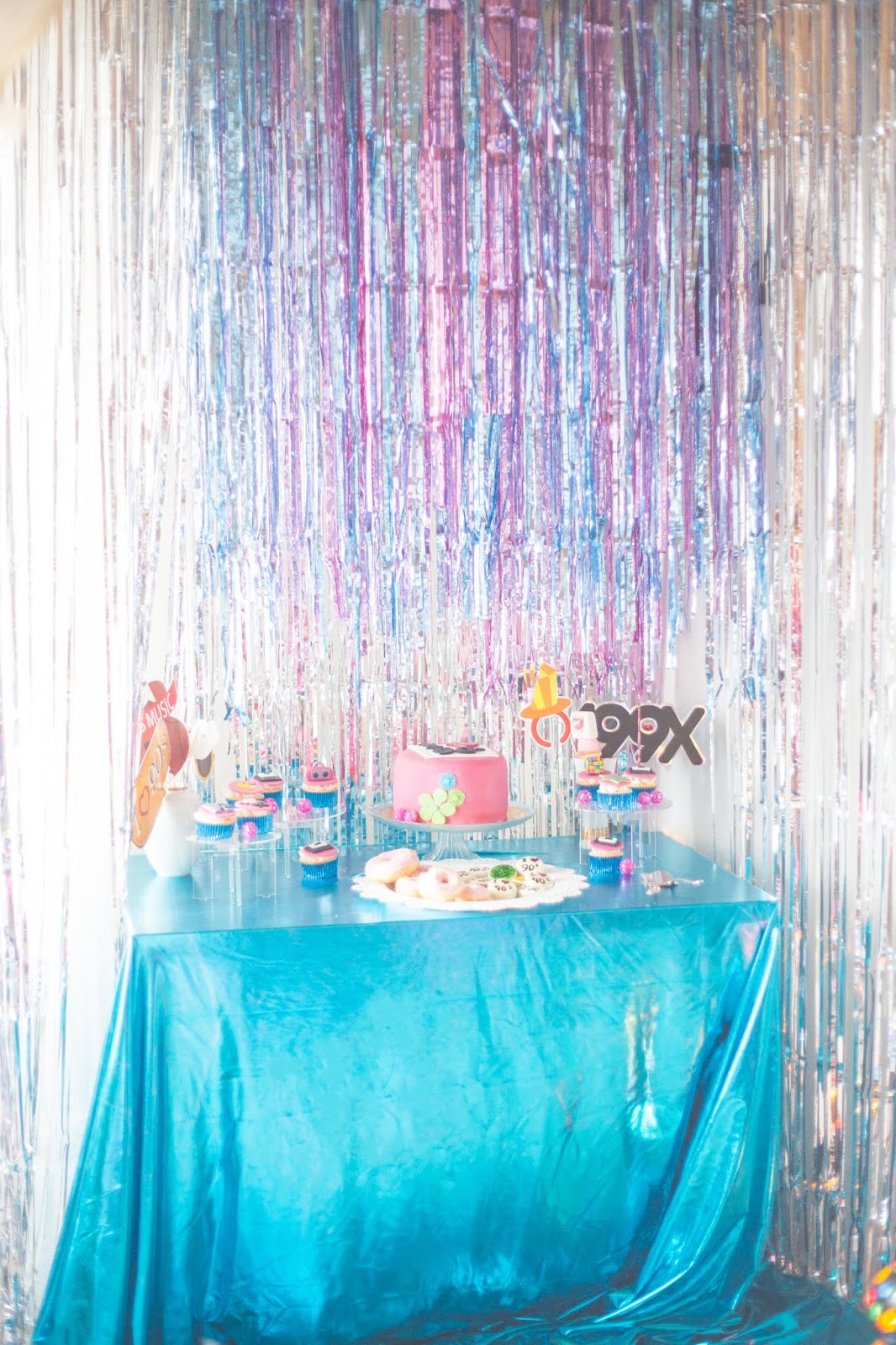decoração festa anos 90 para adultos