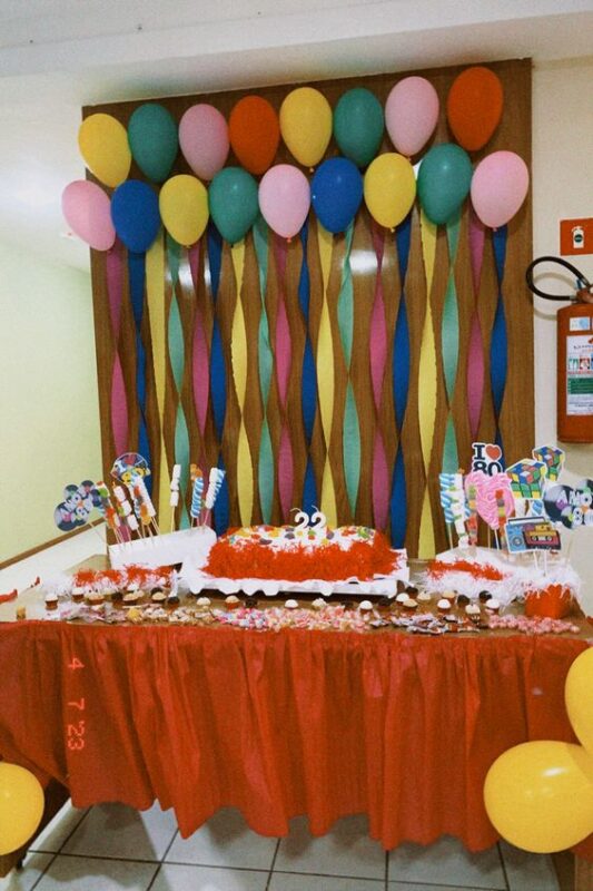 decoração antiga de aniversário