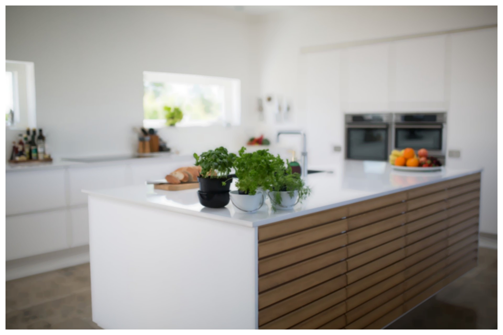 ideias criativas para decorar balcão de cozinha pequeno