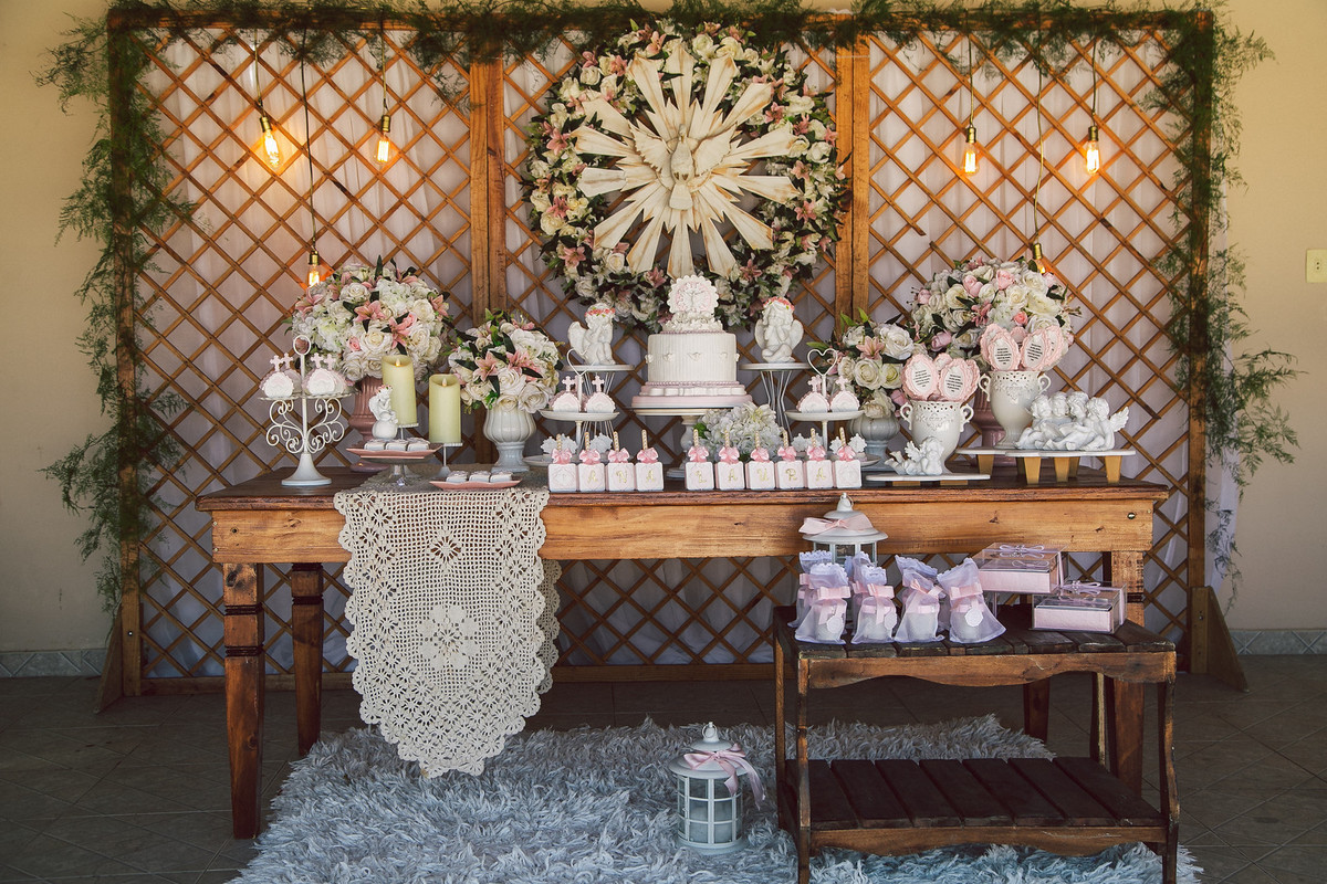 como economizar na decoração de batizado