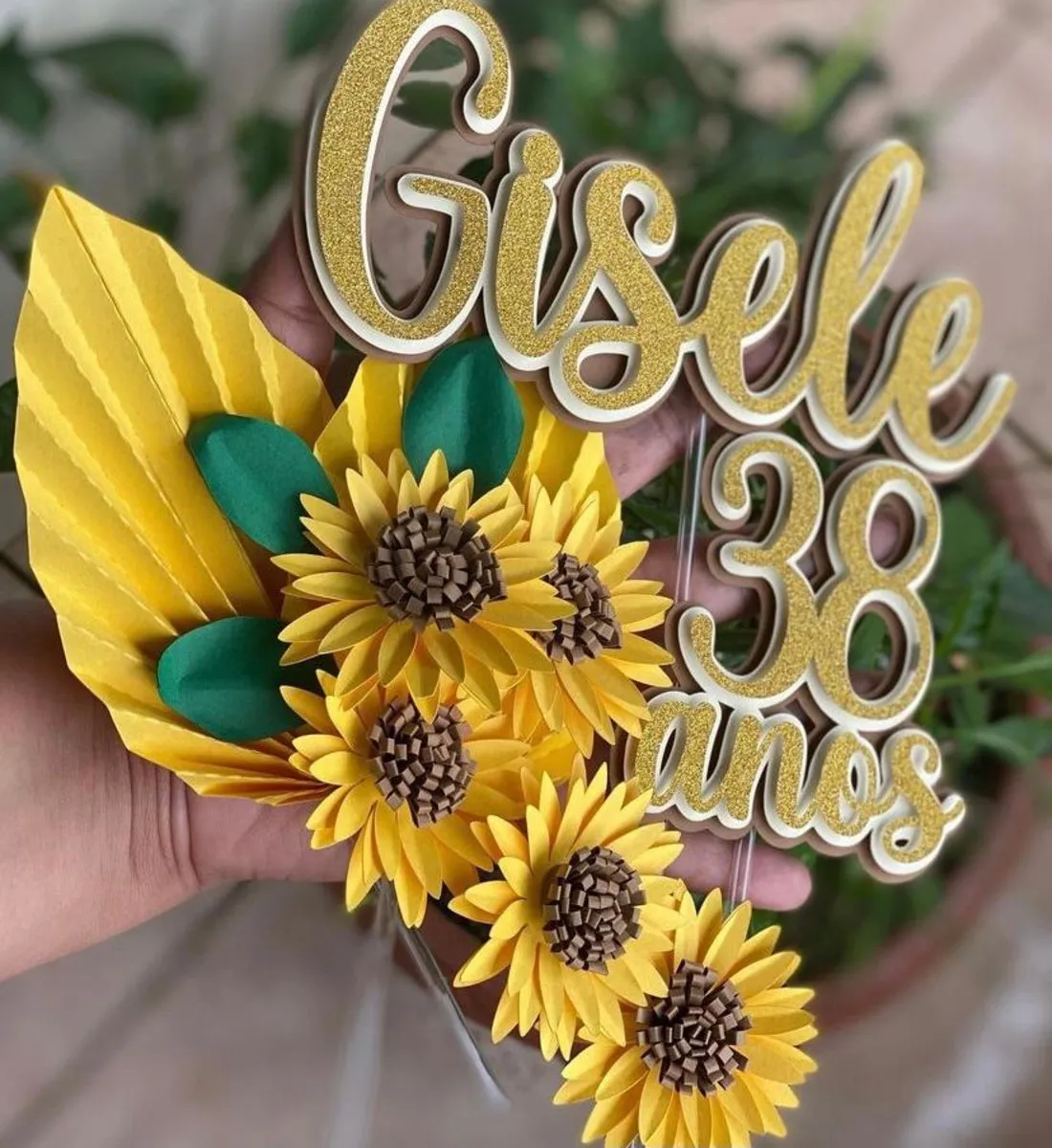 erros comuns ao decorar bolo girassol com chantilly