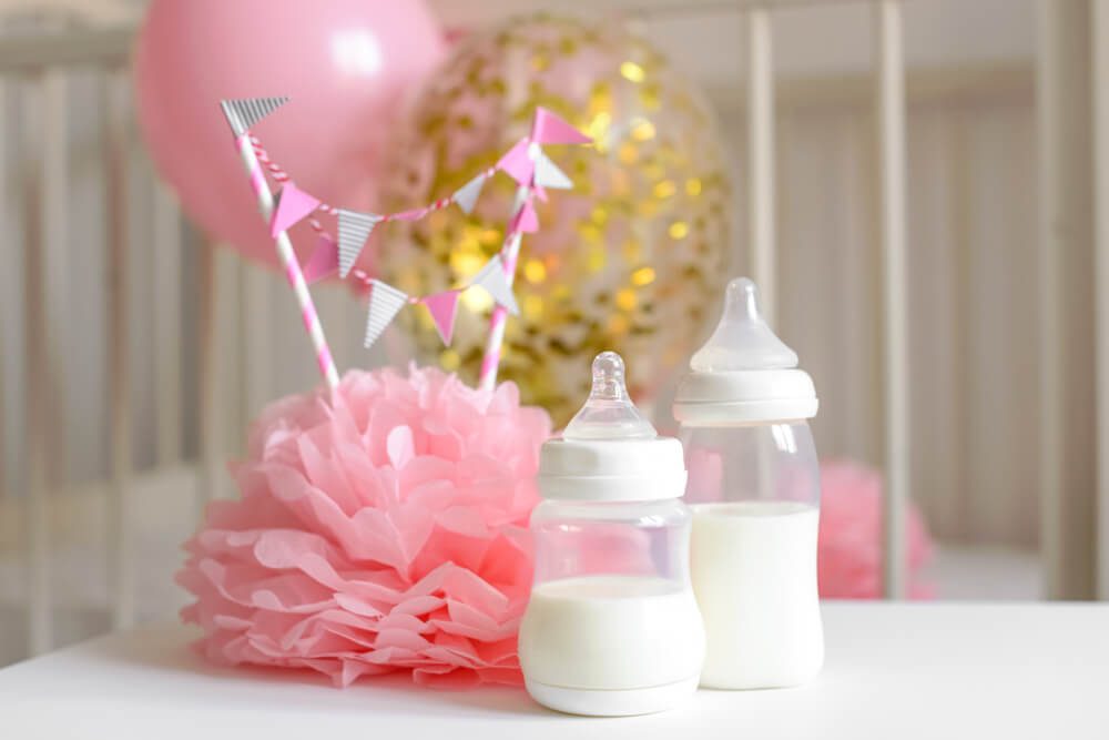 decoracao cha de bebe minimalista versus tradicional