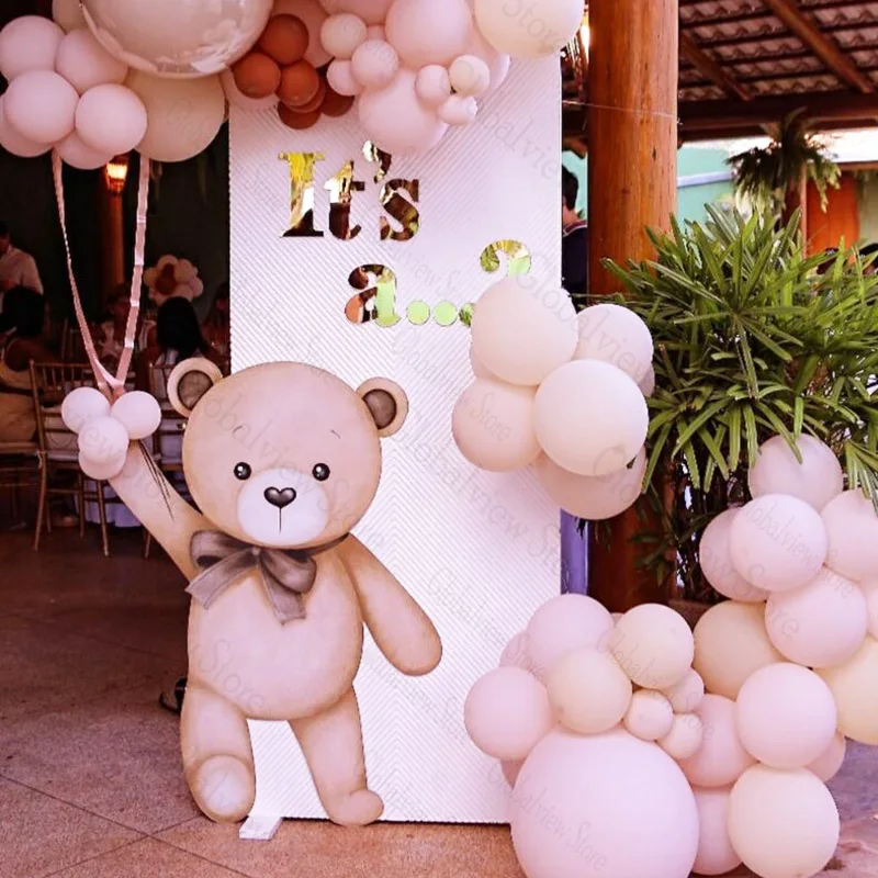 decoração chá revelação bege e branco