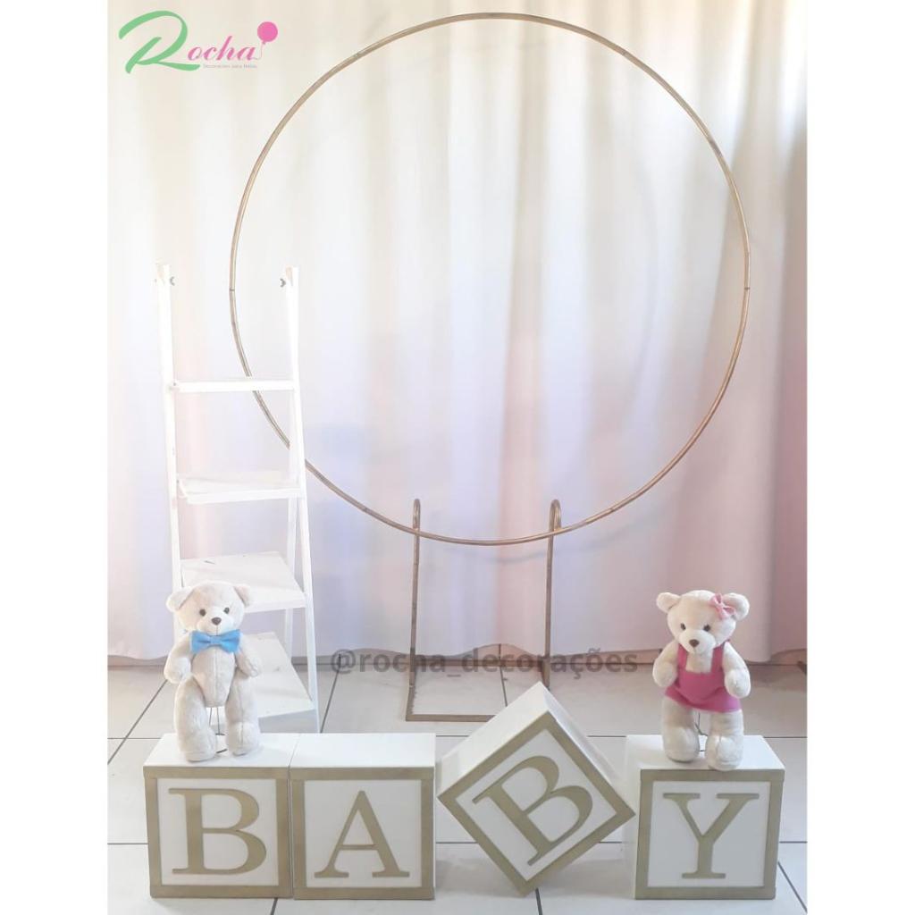 decoração chá revelação simples ao ar livre