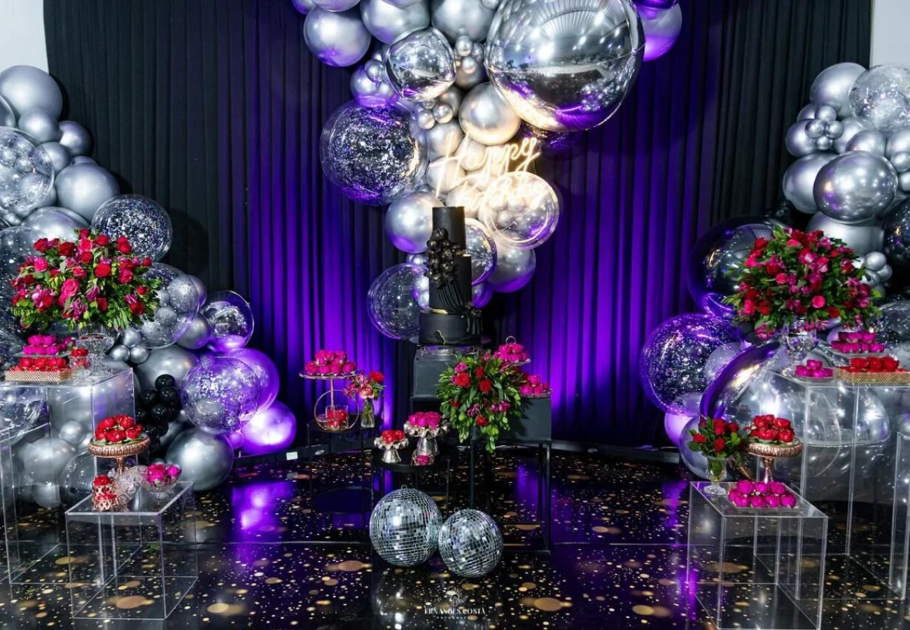 decoração com balão metalizado
