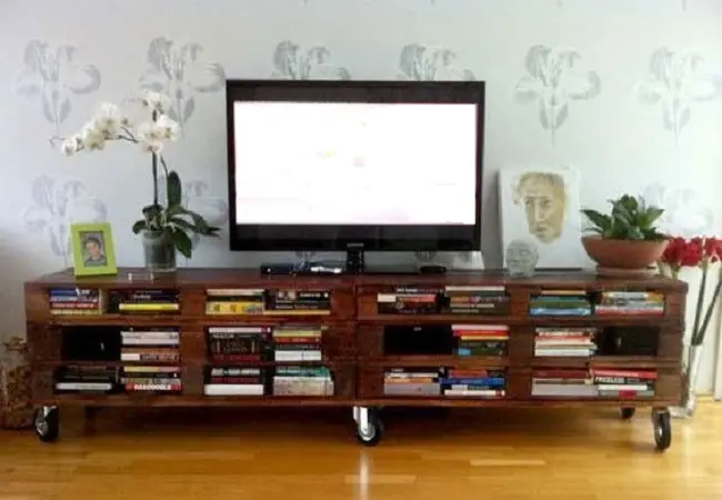 pallet vs madeira maciça para decoração de sala