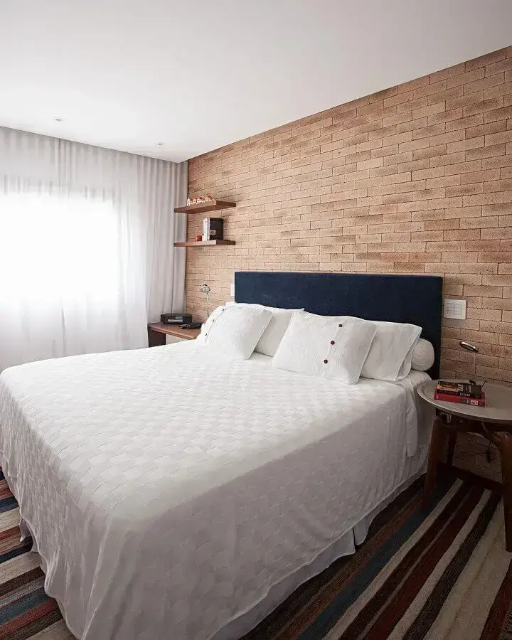 erros comuns ao aplicar papel de parede no quarto