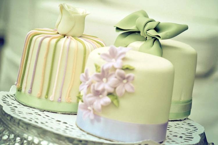 como fazer flores comestíveis pasta de flores