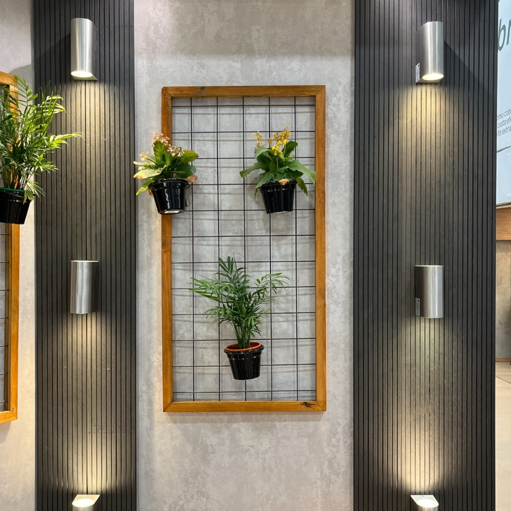 painel de madeira para plantas