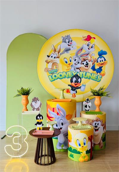 baby looney tunes vs decoração clássica looney tunes