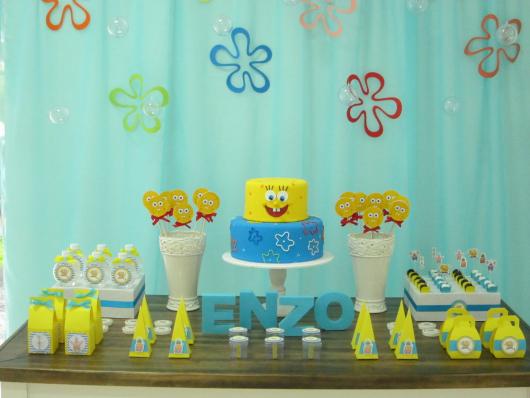 decoração abacaxi bob esponja