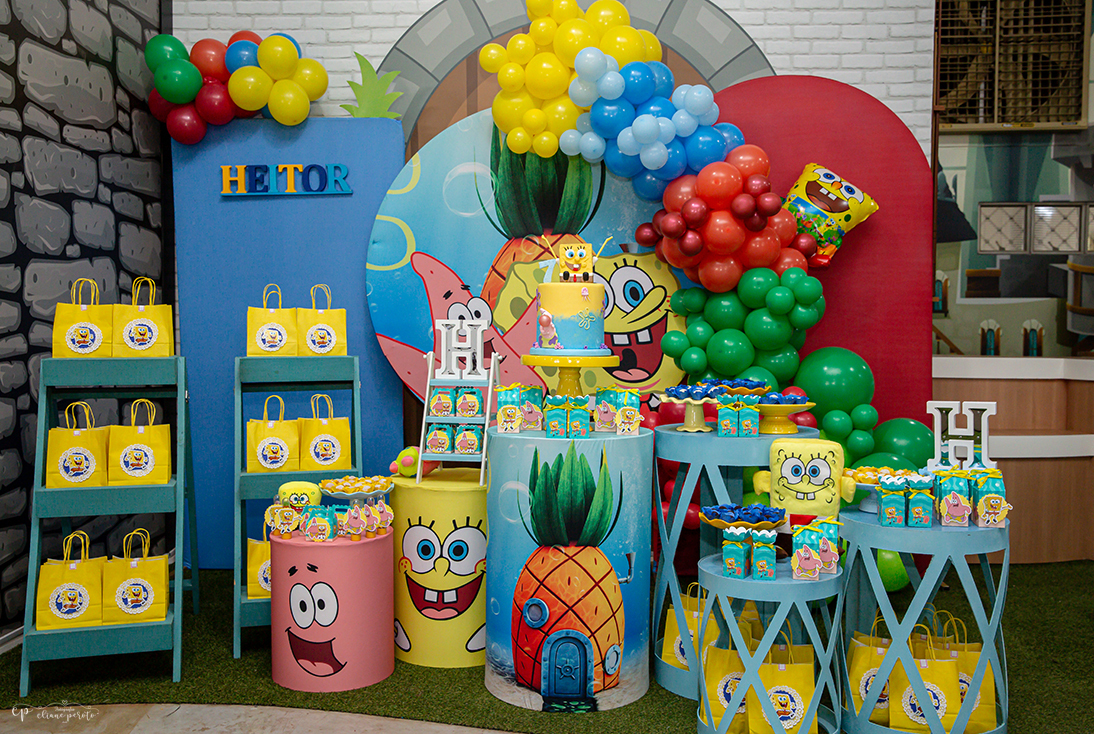 decoração fenda do biquíni festa