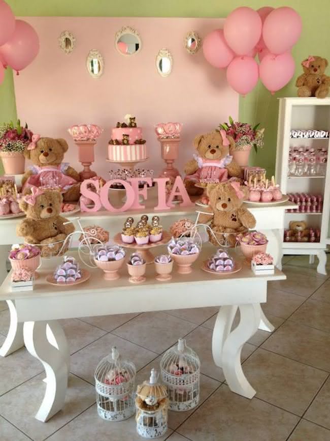 como economizar na decoração de aniversário de 1 ano feminino