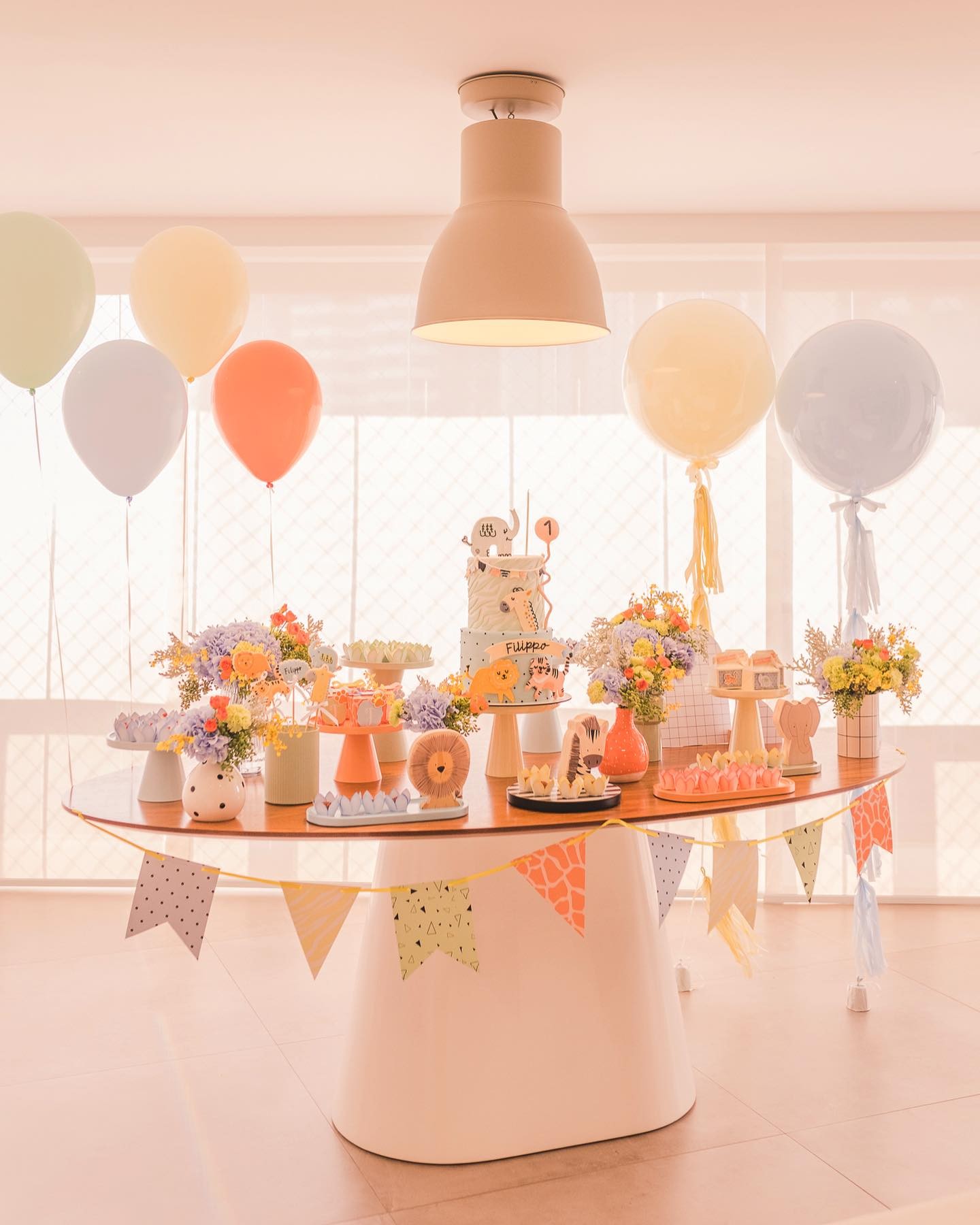 paleta de cores para decoração de aniversário feminino simples