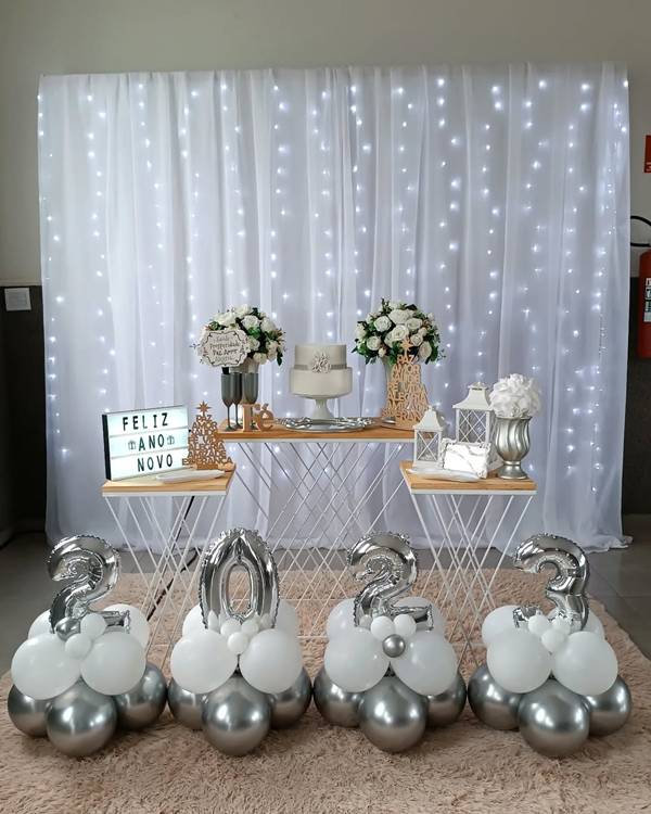 decoração mesa ano novo barata e elegante