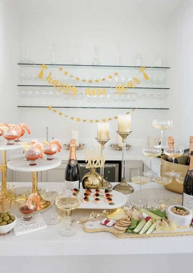 ideias criativas decoração mesa ano novo 2025