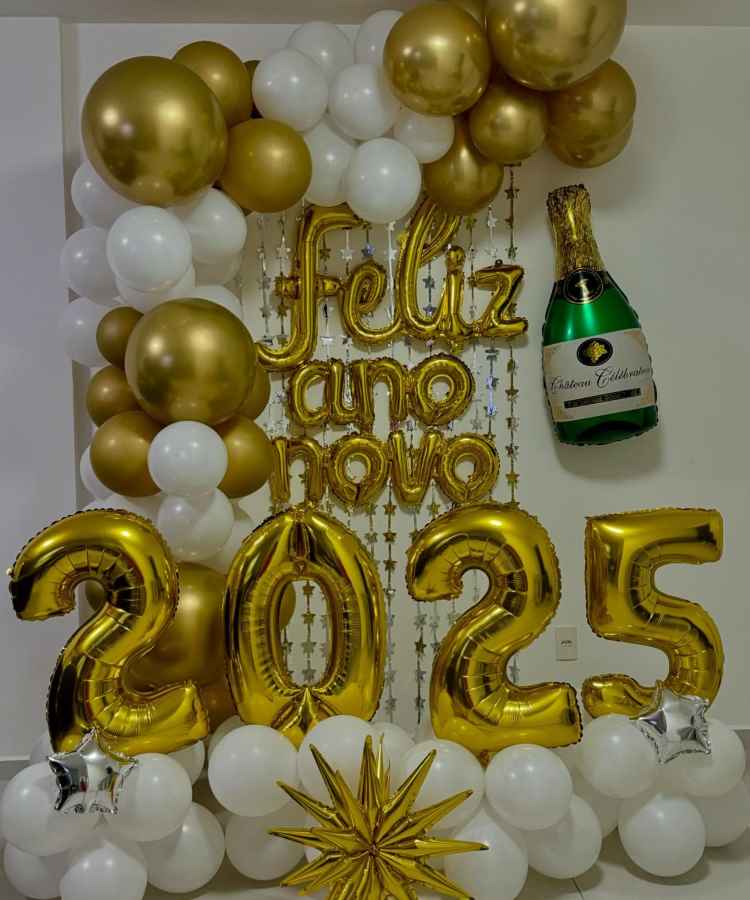 decoração ano novo 2025 painel simples