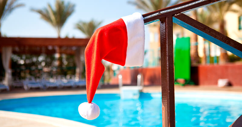 decoracao piscina ano novo barata versus sofisticada