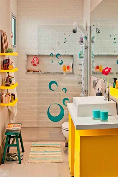 ideias criativas decoração banheiro cortina box