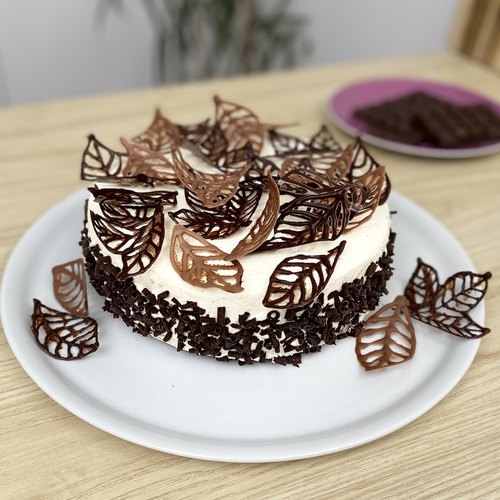 decoração de bolo de chocolate para festa