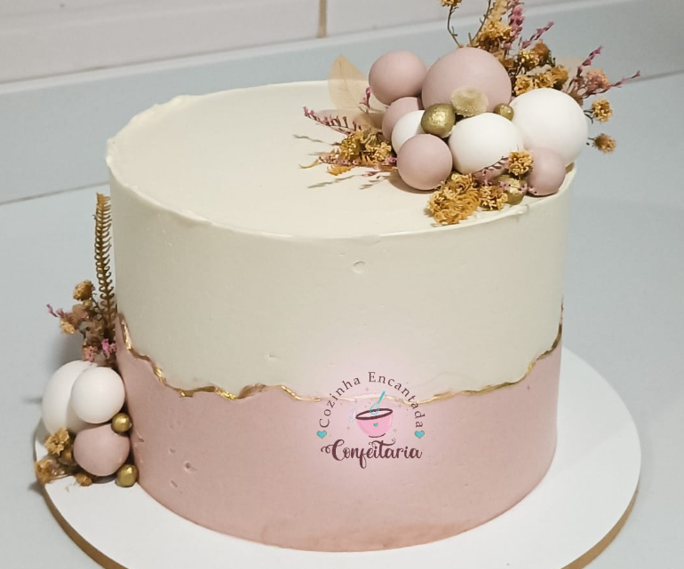 long cake vs bolo tradicional qual escolher