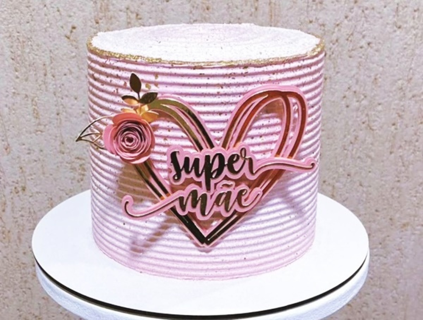 erros comuns ao decorar bolo dia das mães