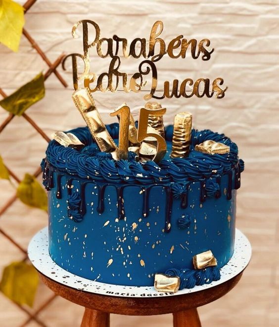 inspiração bolo masculino minimalista