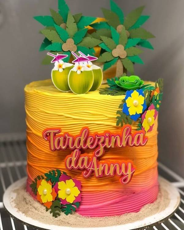 ideias de decoração bolo tardezinha simples
