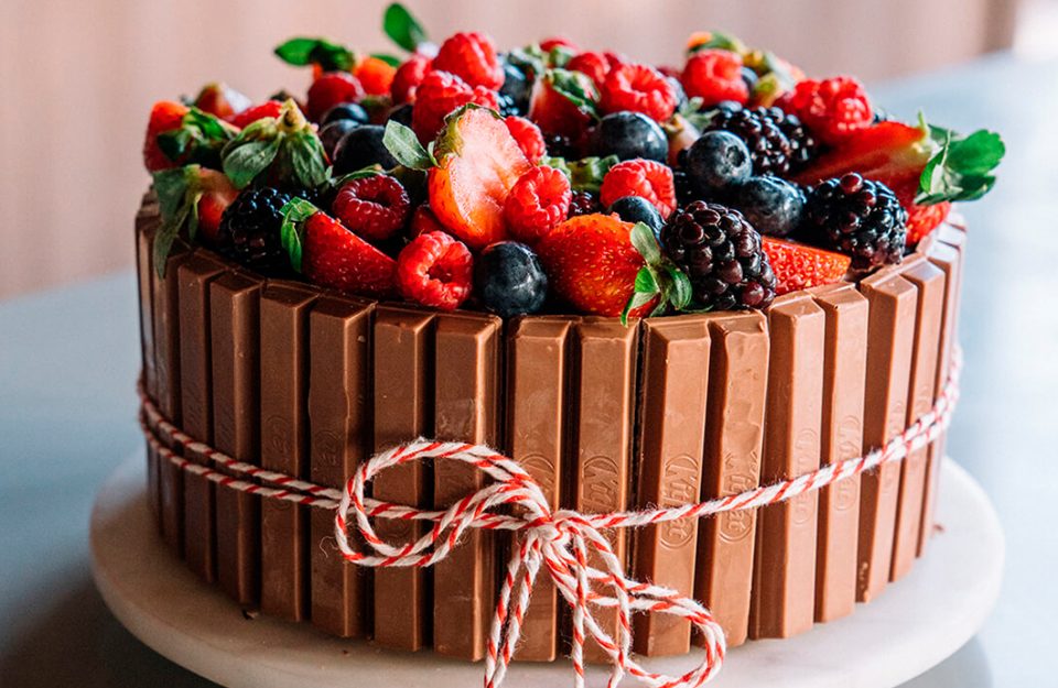 decoração de bolos de aniversário