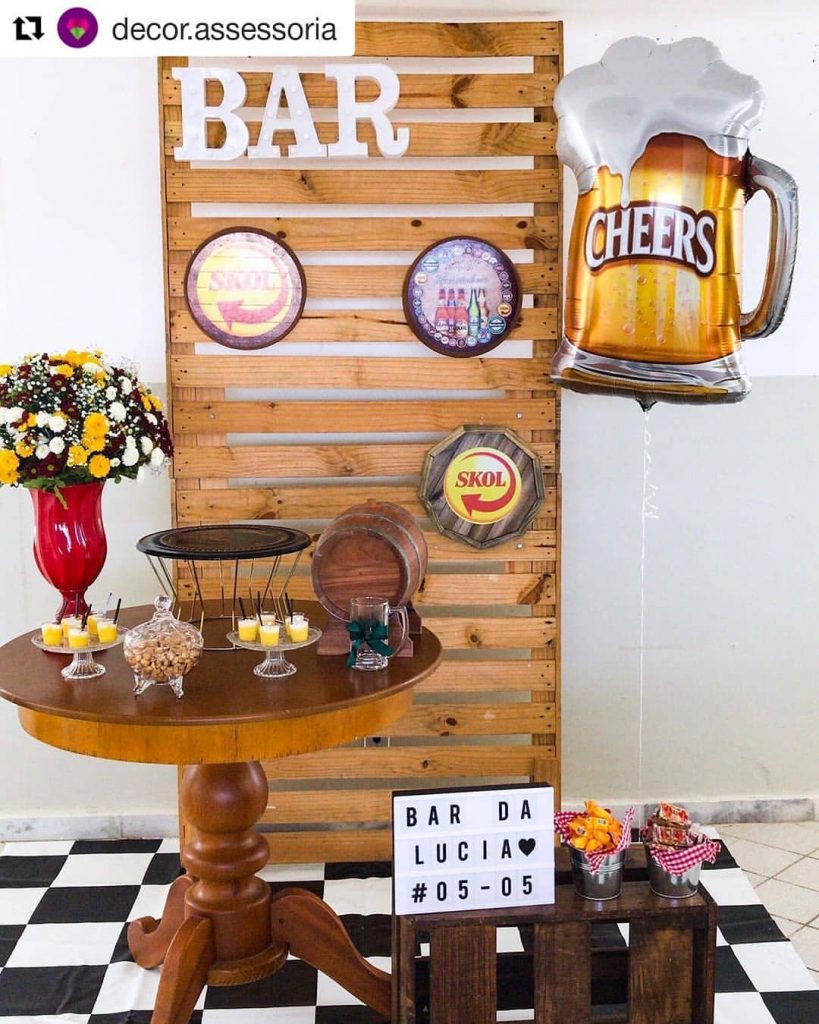 decoração boteco vs decoração bar tradicional