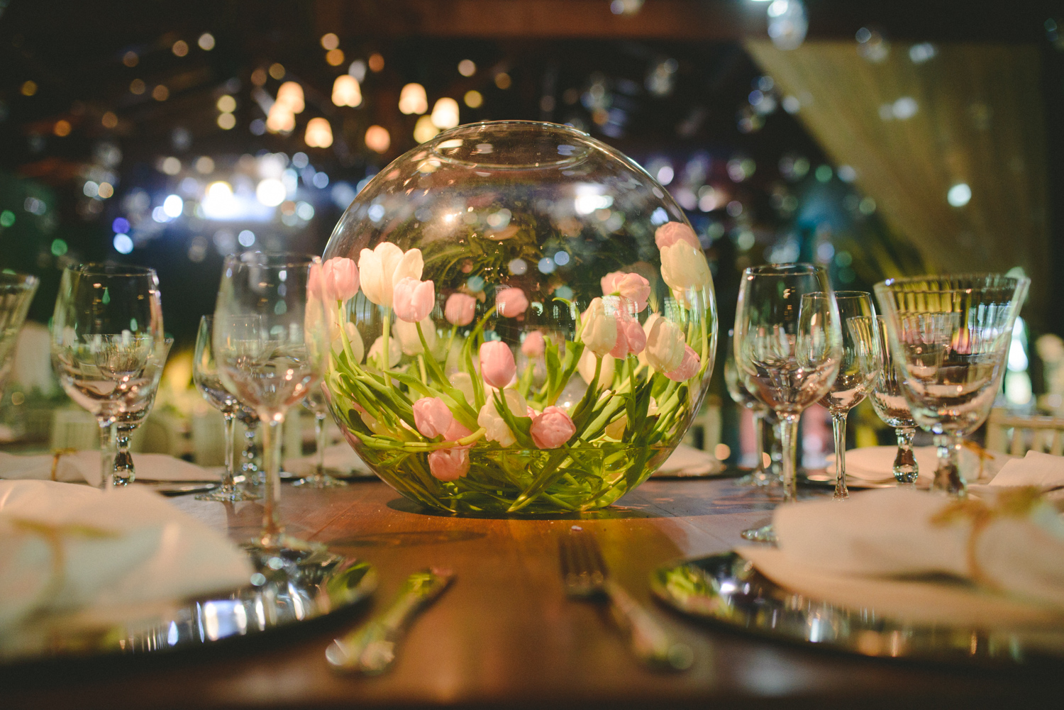erros comuns ao escolher centro de mesa casamento