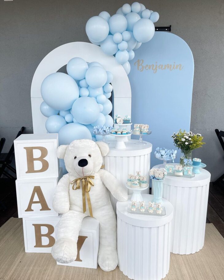decoracao de cha de bebe para menino simples