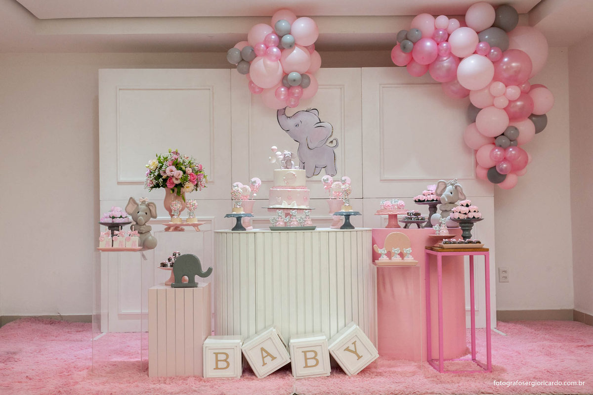 decoração chá de fraldas menina verde água