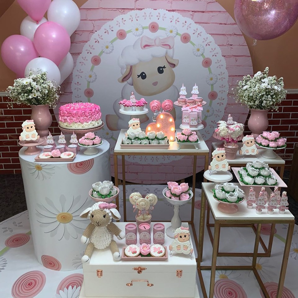 decoração chá de fraldas menina lavanda