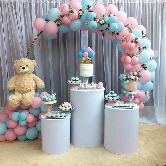 decoração chá revelação cilindros de mesa