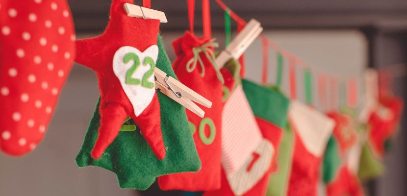 decoração de confraternização de empresa barata vs luxuosa